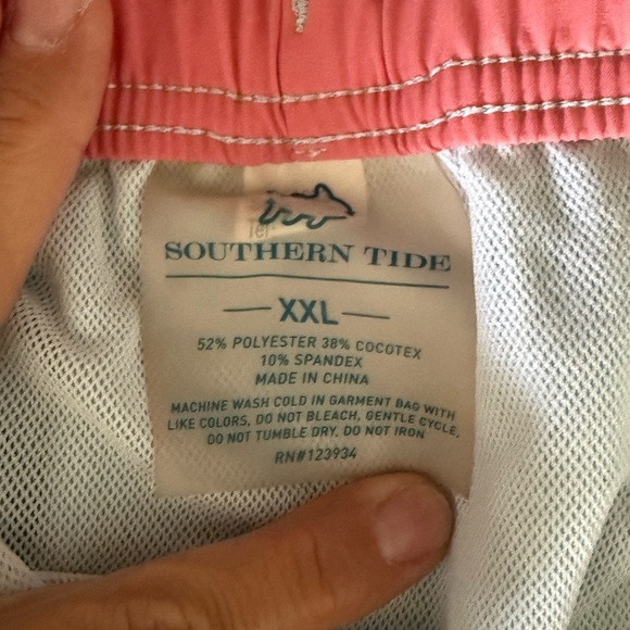 Southern Tides swim trunks • Men’s XXL - Picture 4 of 6